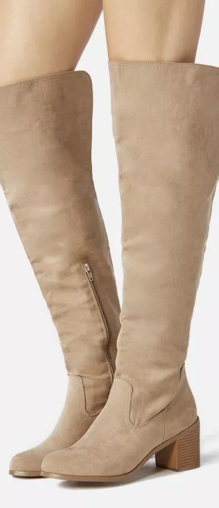 Over the knee boots